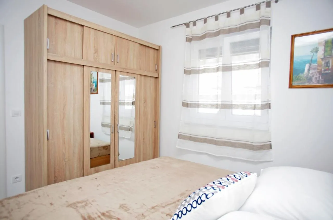 Apartman Barbara Trogir 0*,
